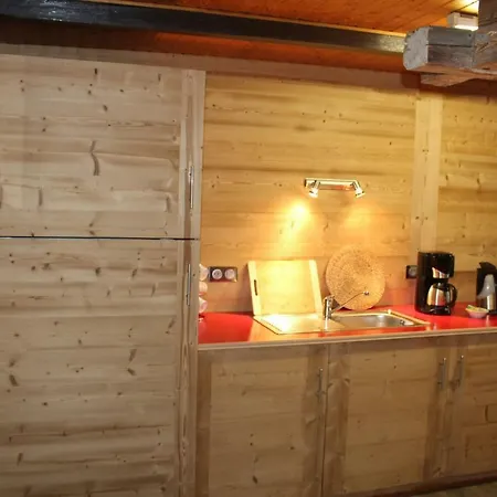 Holiday home Les Allamands