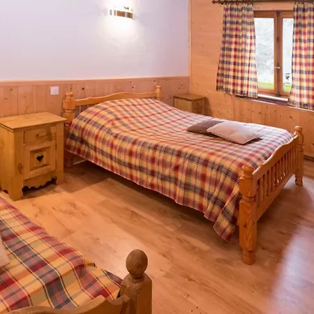 Holiday home Les Allamands